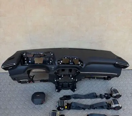 Peugeot 208 II Dashboard