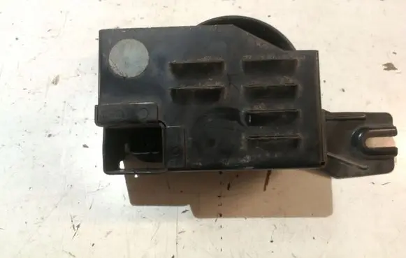 Volvo S40 Alarm system siren 8696043 S3201114157