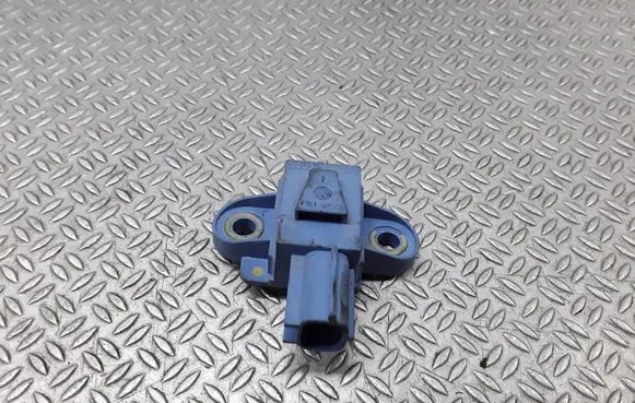 Volkswagen Golf V Airbag deployment crash/impact sensor 1K0955557A