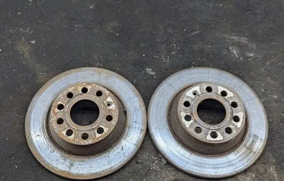 Skoda Superb B6 (3T) Rear brake disc 1K0615601AD