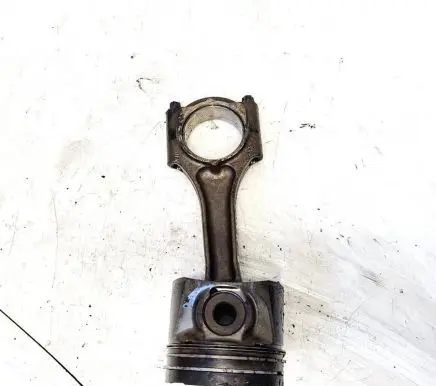 Opel Zafira A Piston with connecting rod