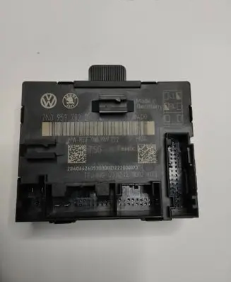 Skoda Yeti (5L) Door control unit/module 7N0959792D 7N0959792