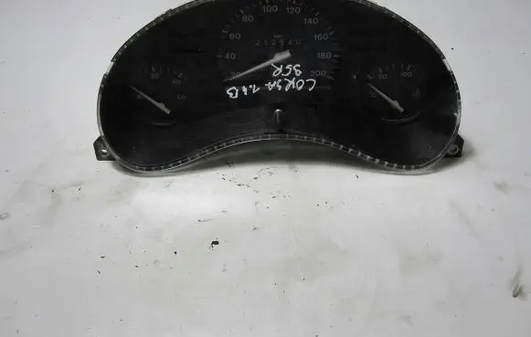 Opel Corsa B Tachometer 90386322