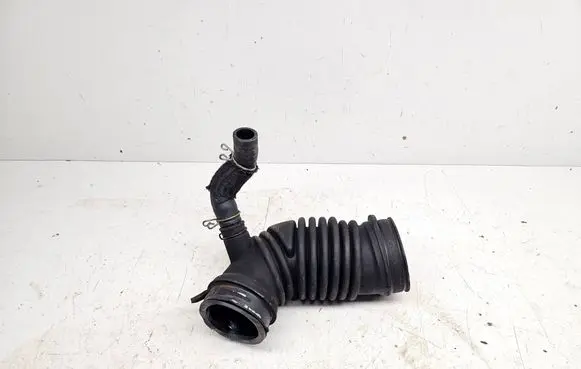 Toyota Avensis T270 Turbo air intake inlet pipe/hose 178800R050 178810R040