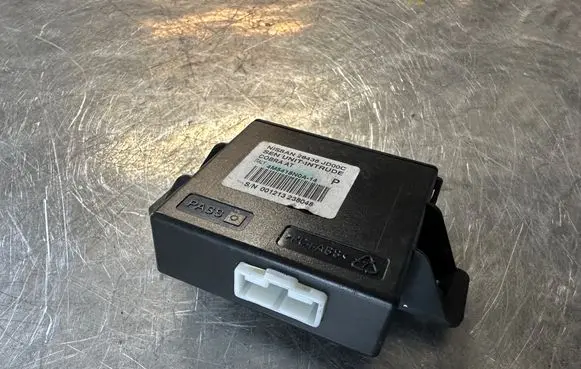 Nissan Qashqai Alarm control unit/module 28436JD00C