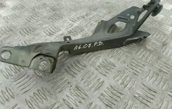 Audi A6 S6 C7 4G Fender mounting bracket 4G0821136A 4G0805816