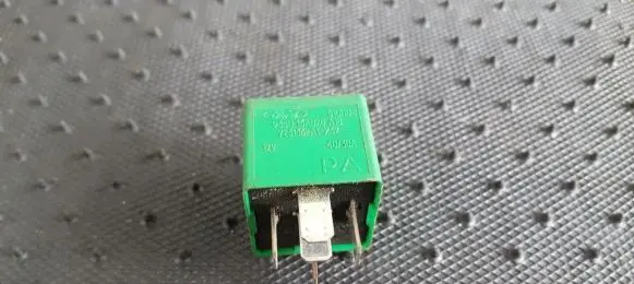 Land Rover Range Rover L322 Other relay 93BG13A025A1B V23136-A1-X32