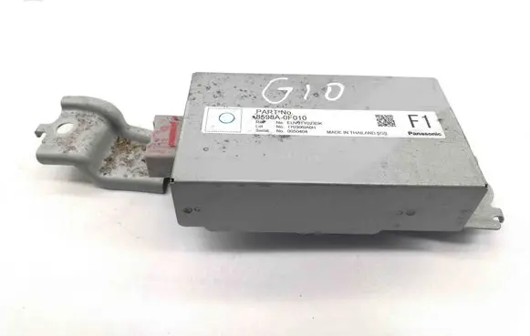 Toyota Verso-S Other devices 8598A0F010