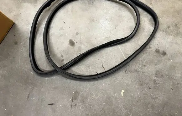 Mercedes-Benz G W461 W463 1st Gen Front door rubber seal A4637210380
