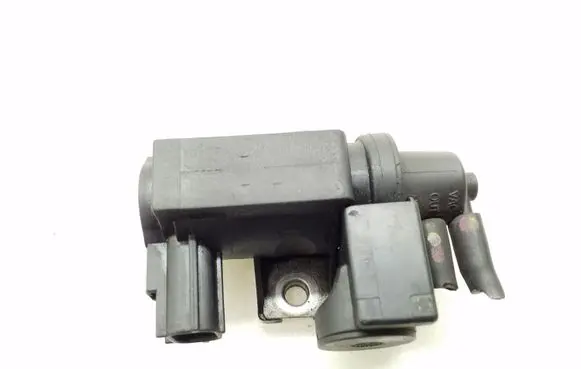Toyota RAV 4 (XA30) Vacuum valve 258490R011