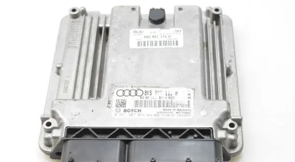 Audi A4 S4 B8 8K Engine control unit/module 8K5907115H
