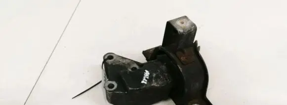 Fiat Doblo Engine mount bracket