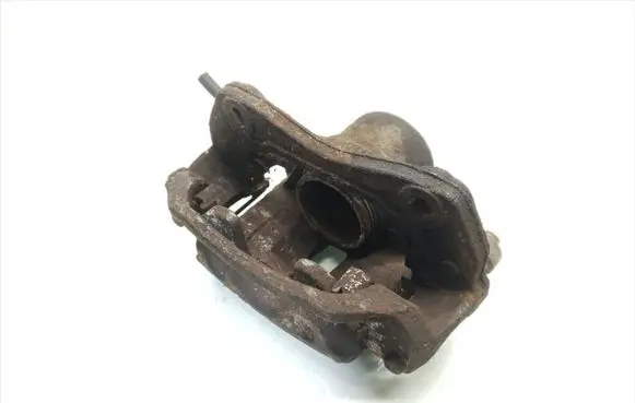 Hyundai i30 Front brake caliper