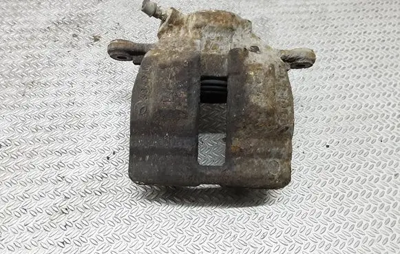 Mercedes-Benz C W203 Front brake caliper