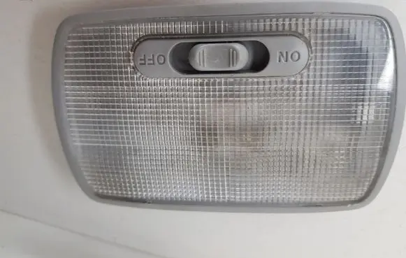 Honda CR-V Rear seat light