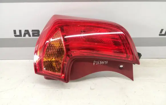 KIA Picanto Rear/tail lights 924021Y0