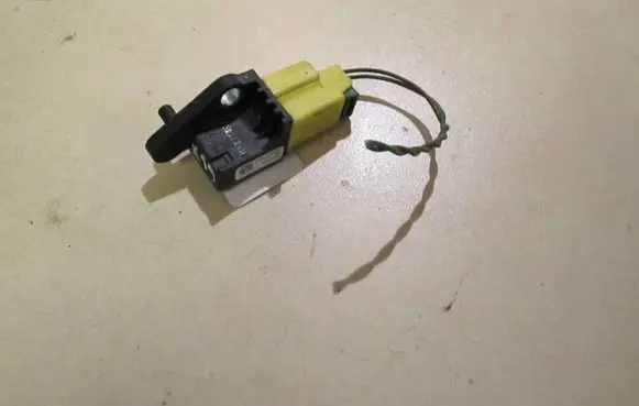 Volkswagen PASSAT B6 Airbag deployment crash/impact sensor 5N0959351