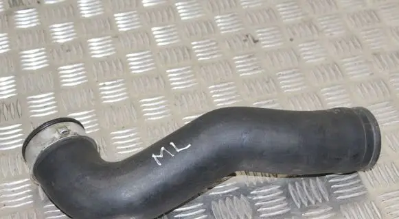 Mercedes-Benz ML W164 Intercooler hose/pipe A1645281482