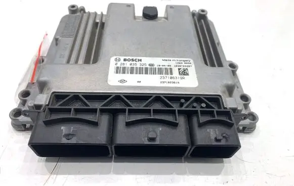 Renault Clio IV Engine control unit/module ECU 