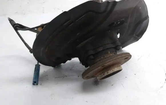 BMW X1 E84 Front wheel hub