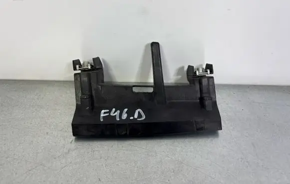 BMW 2 F46 Headlight/headlamp mounting bracket 1301336178