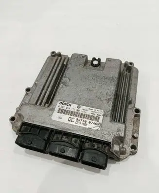 Renault Koleos I Engine control unit/module 237100746R 237101625R 0281018172