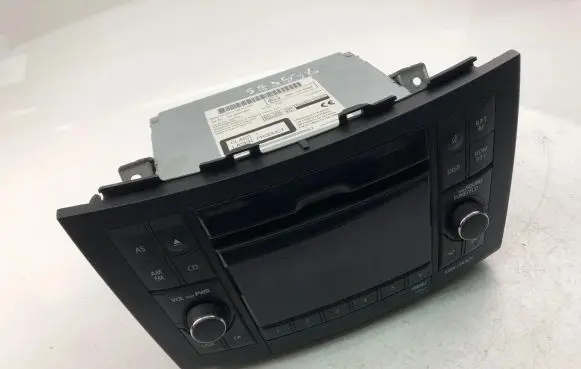 Suzuki Swift II Radio/CD/DVD/GPS head unit 3910168LA1HVW