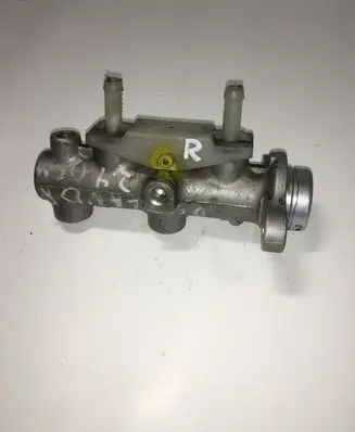 Mitsubishi Outlander Master brake cylinder