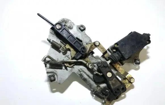 KIA Carnival Tailgate/trunk/boot lock/catch/latch