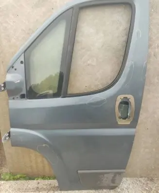 Fiat Ducato Front door