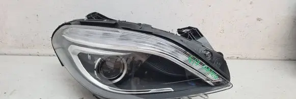 Mercedes-Benz B W246 W242 Headlight/headlamp 130702376707 01XCER LE10A6247