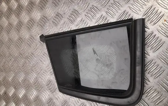 Jeep Compass Rear side window 55112800