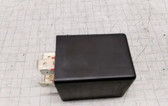 Opel Movano A Other relay 7700776810A 739059