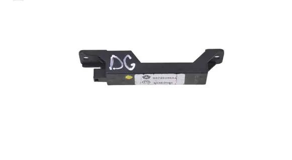 Jeep Grand Cherokee (WK) Keyless system antenna 04749296AA