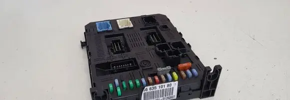 Citroen C4 I Picasso Comfort/convenience module 9663510180 BSI2004H01 01050607