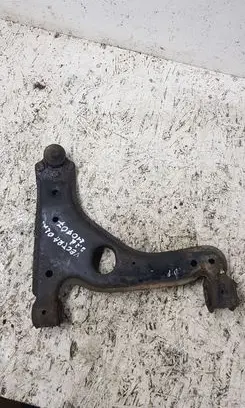 Opel Vectra B Front lower control arm/wishbone