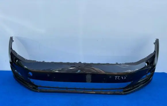 Volkswagen Golf VII Front bumper 5G0807221