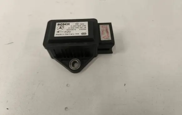 Mercedes-Benz E W211 ESP acceleration yaw rate sensor A0025426618 0020970 0265005246
