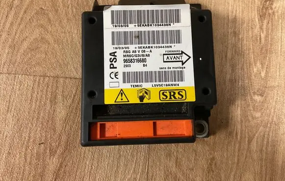 Citroen C3 Airbag control unit/module 9658316680 5EKABK1034436N L5V5C19ANW4