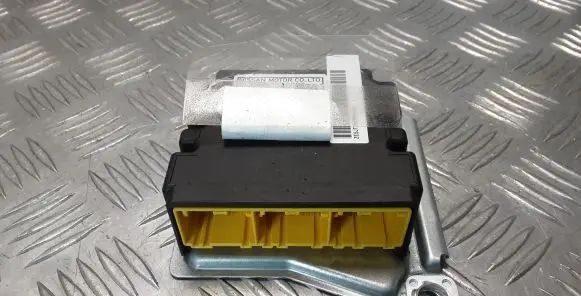 Nissan Navara D23 Airbag control unit/module 0285014304 988205JT0A