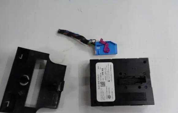 Volkswagen PASSAT B8 Keyless (KESSY) go control unit/module 5Q0959435C