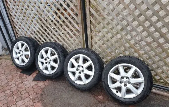 Toyota Prius (XW20) R16 alloy rim 