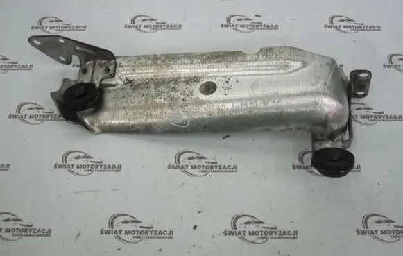 Mercedes-Benz E W212 Heat shield in engine bay A6470901241