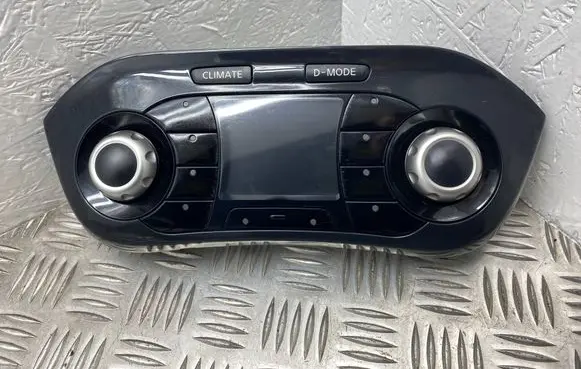 Nissan Juke I F15 Climate control unit 248451KA1B