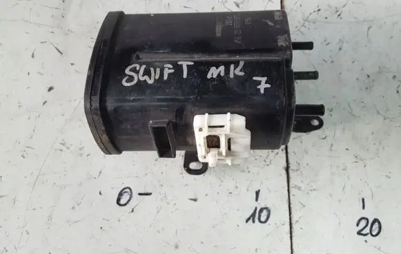 Suzuki Swift II Fuel filter 70384602