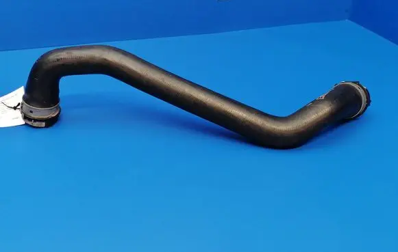 Mercedes-Benz E W213 Engine coolant pipe/hose A2135010182 CT151038 KEK667065A1P3