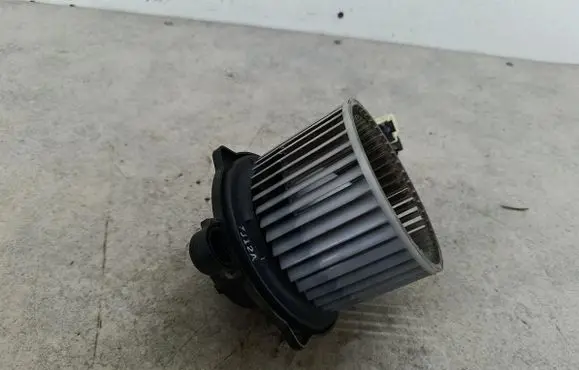 KIA Ceed Heater fan/blower F00S33F012