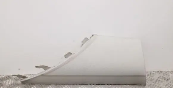 (D)pillar trim (top)