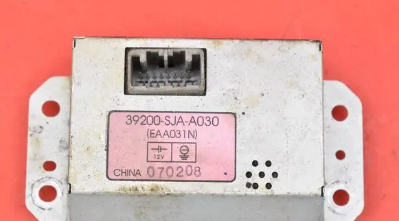 Honda Legend Sound amplifier 39200-SJA-A030