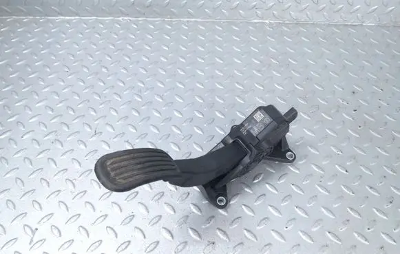 Toyota Yaris XP210 Accelerator throttle pedal 78110K0030